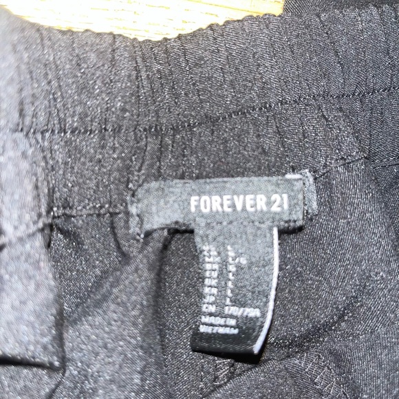 Forever 21 Contemporary Wide Leg pants - Size L - Picture 2 of 3